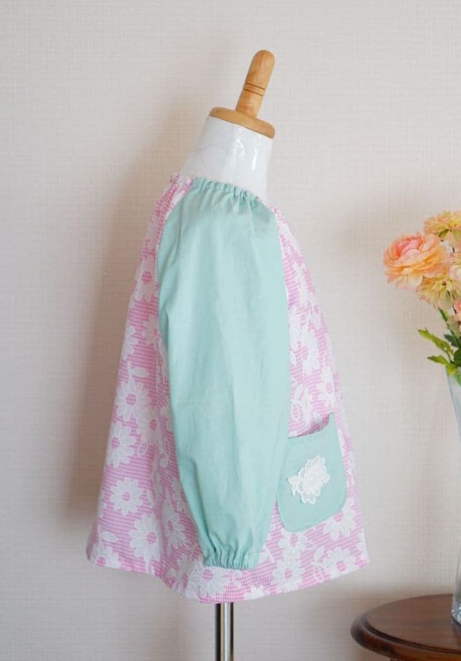 女の子　スモック　110 花柄　ミント　ピンク