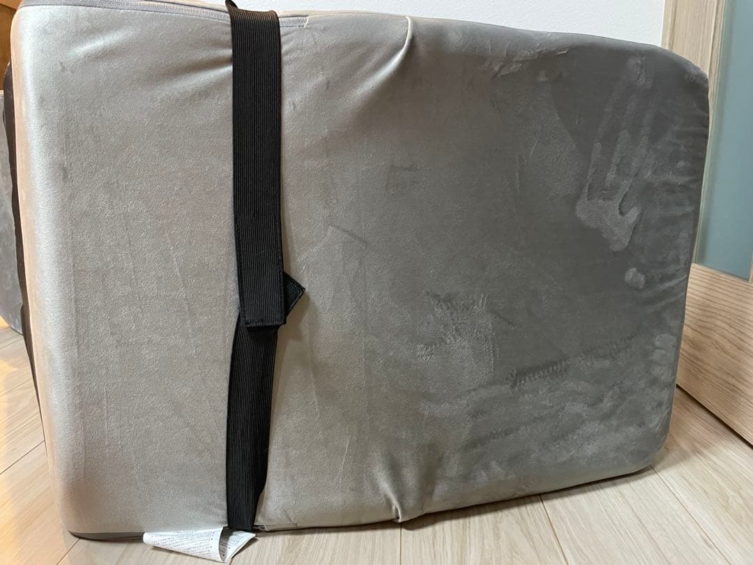 ニトリ　ゲーミング座椅子2（カバー付き）