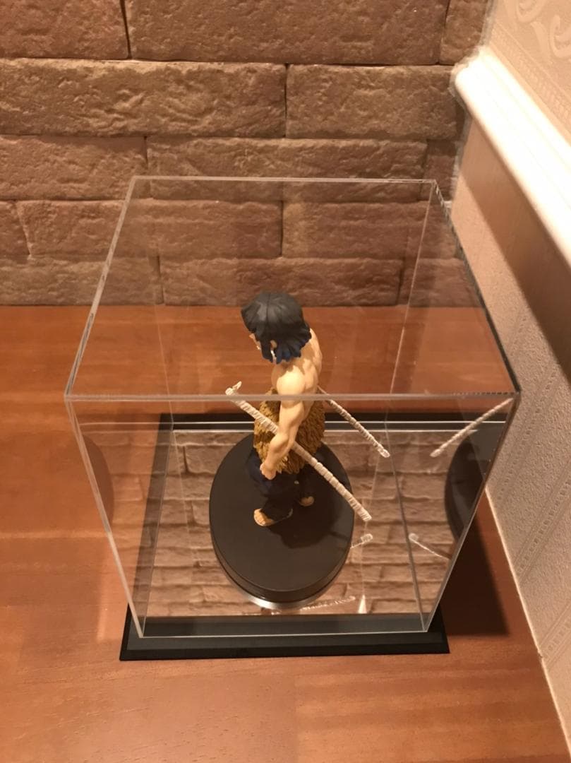 フィギュアなどが綺麗に映えます‼『アクリル・ミラーケース』サイズL