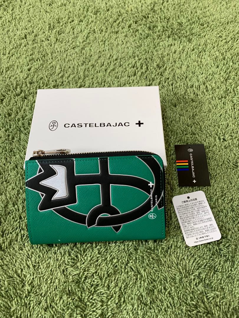CASTELBAJAC カステルバジャック 牛革 二つ折り財布　新品22000円