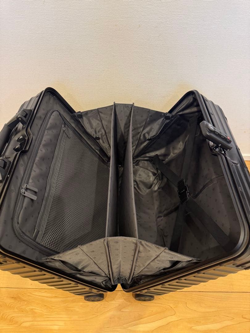 リモワ Original Compact Wheeled Briefcase