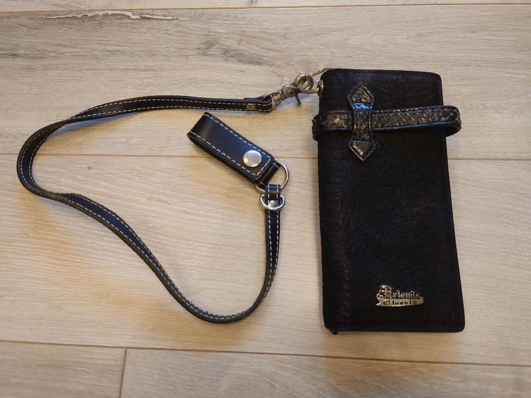 財布　アルテミスクラシック