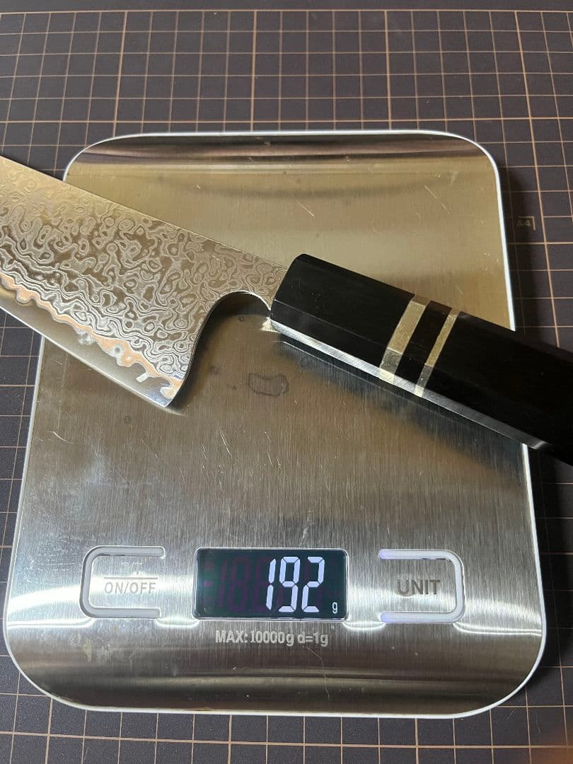 Ｖ金10号 有色 ダマスカス 55層切付牛刀包丁 両水牛三本銀巻八角黒檀柄 包丁