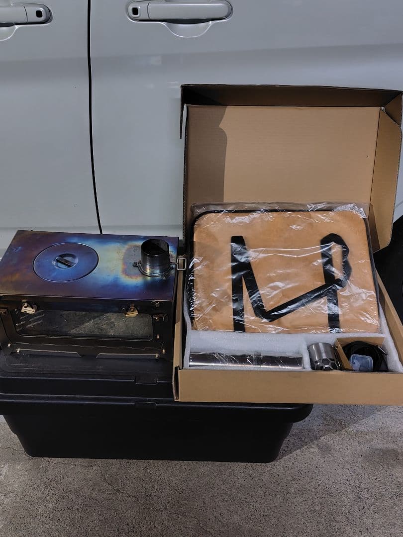 TOMOUNT　チタン製　薪ストーブ