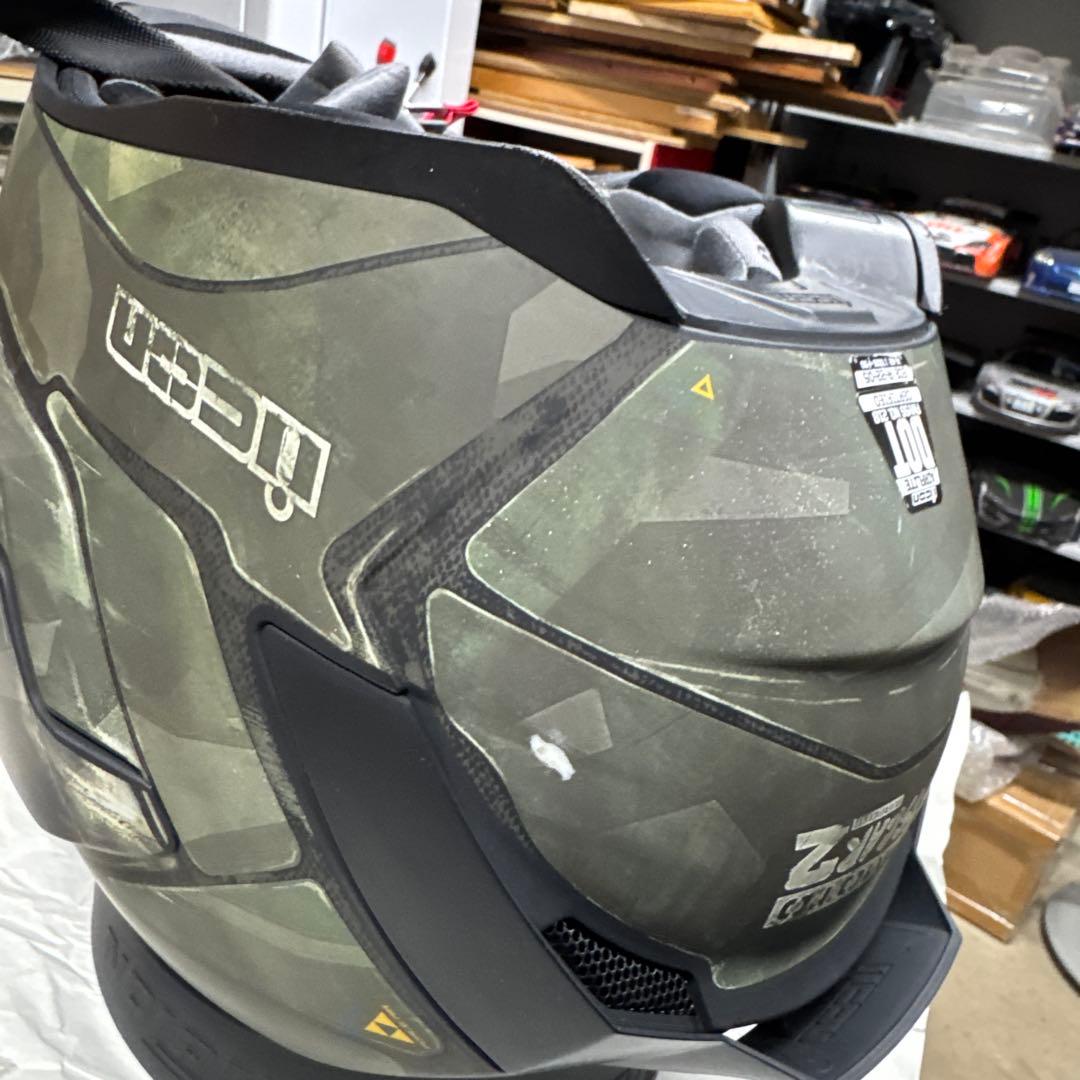 アイコン　エアーフライト バトルスカー2 XL 取説とクリアシールドと袋付き