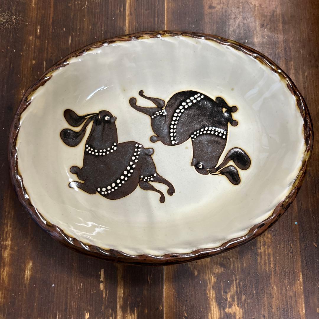 作家　陶芸作家　スリップウエア　うさぎ　オーバル　カレーパスタ　深皿②