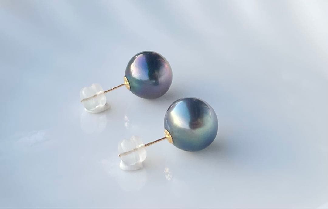 黒蝶真珠 大玉 ピアス K18 絶品照り 南洋パール トップグレード オーロラ