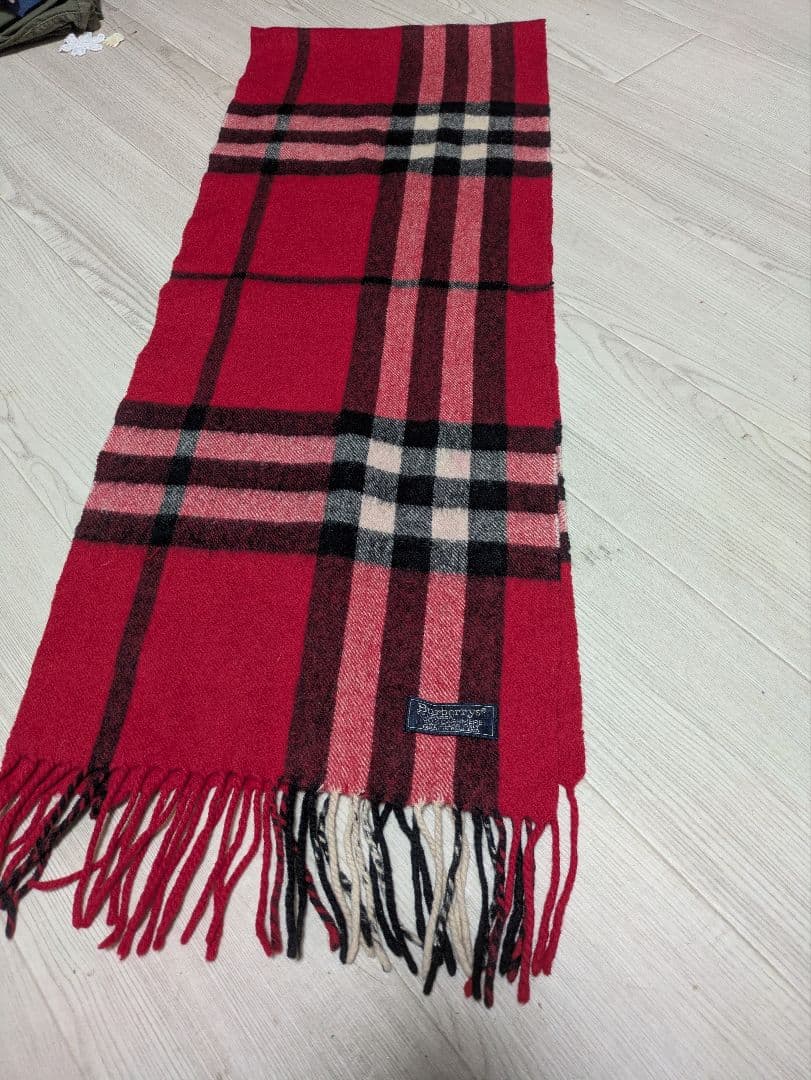 暖かいロングBurberrys カシミヤ チェックマフラー 赤