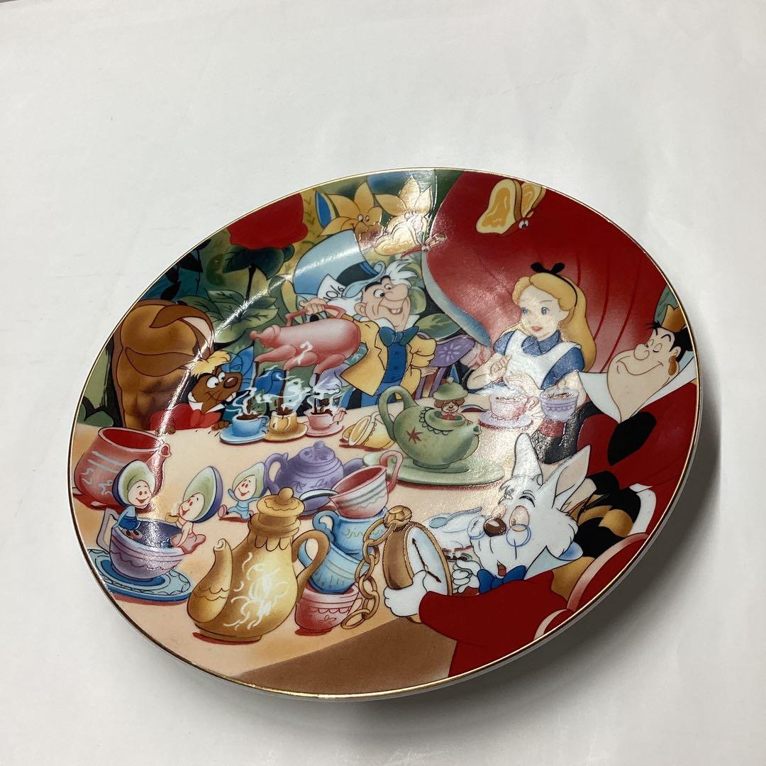 不思議の国のアリス　置き時計(動作確認済) ／　プレート皿　　［匿名便］