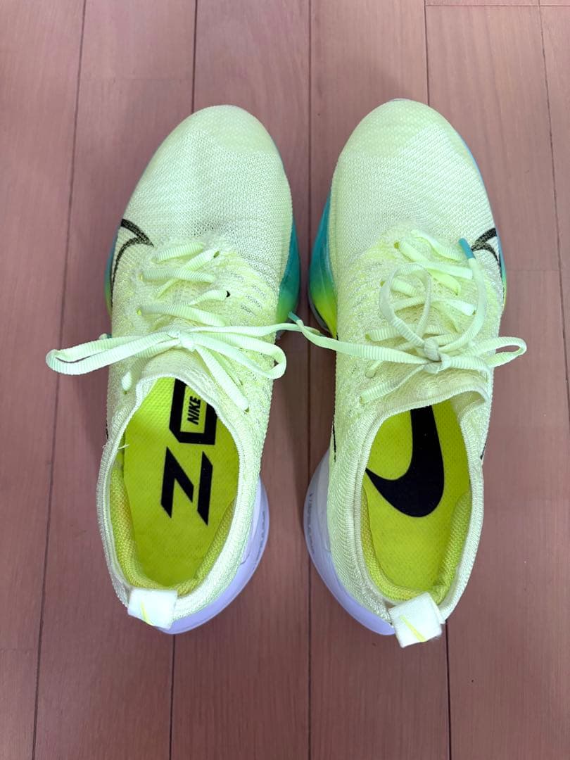 ナイキ(NIKE) ランニングシューズ エアズーム テンポ ネクスト% 24cm