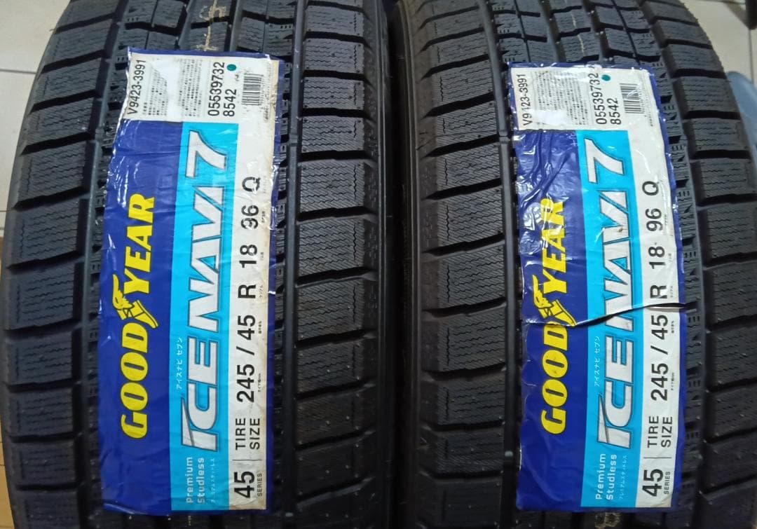 その①送料含・日本製造未使用2本　245/45R18　グッドイヤーアイスナビ7