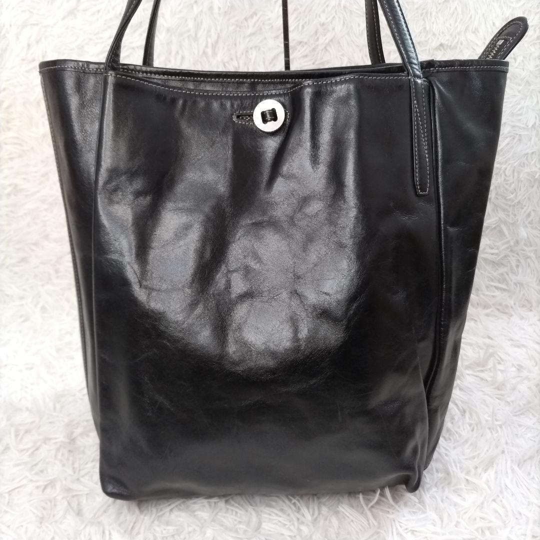 美品　aniary アニアリ トートバッグ　レザー　ライン　PC可 A4サイズ