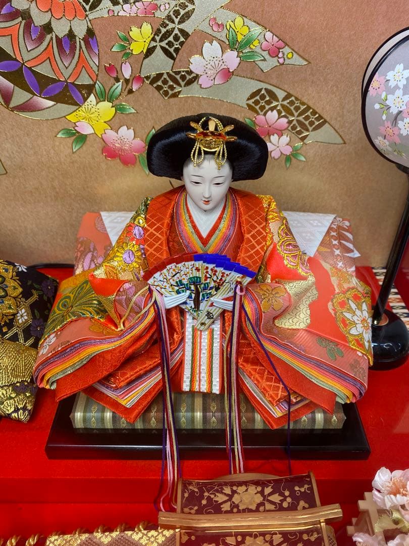 雛人形オルゴール付ガラスケース入り親王飾り・間口約７２×奥行約４０×高さ約４４㎝