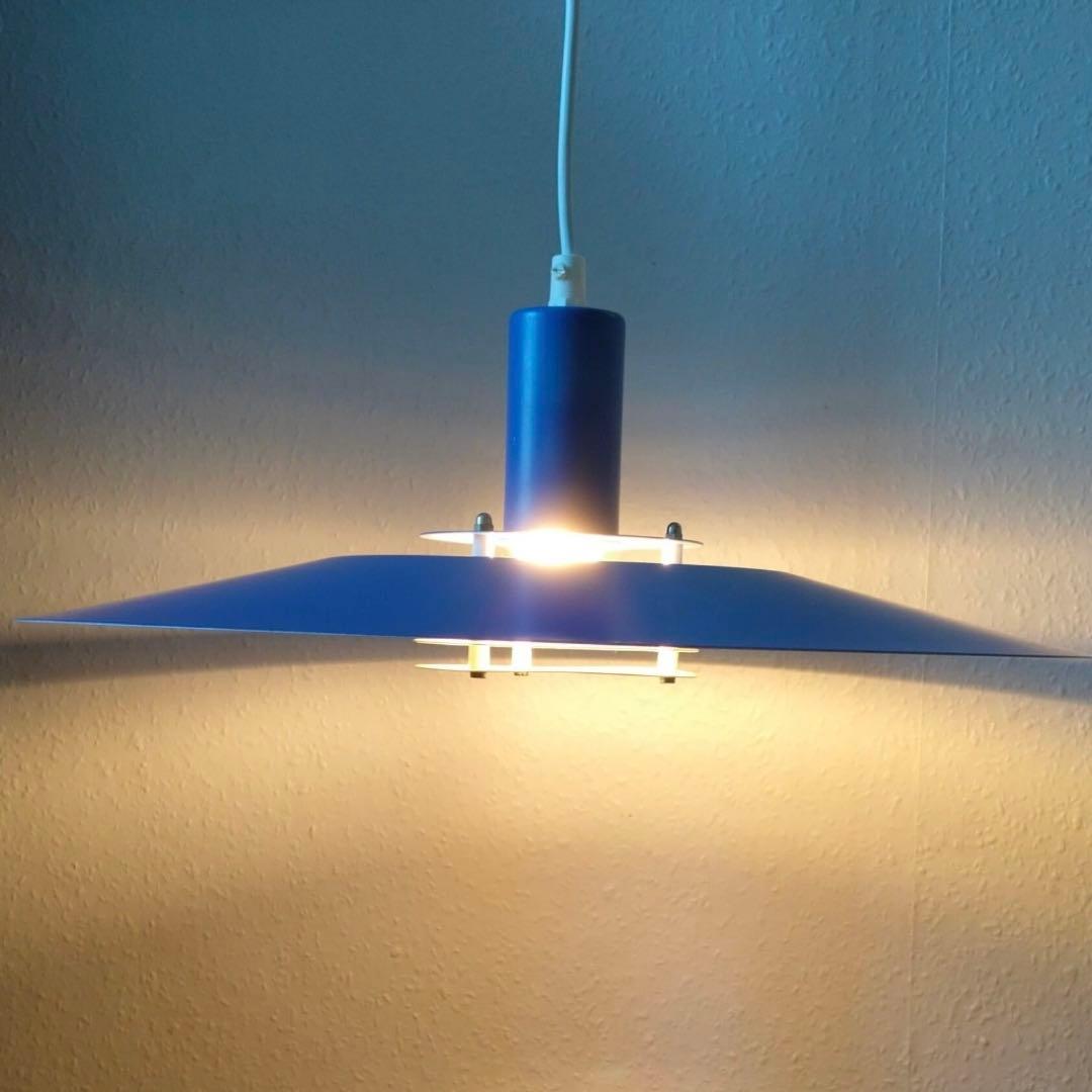 Lyfa 4045 ペンダントライト ランプ ブルー 照明 北欧 デンマーク