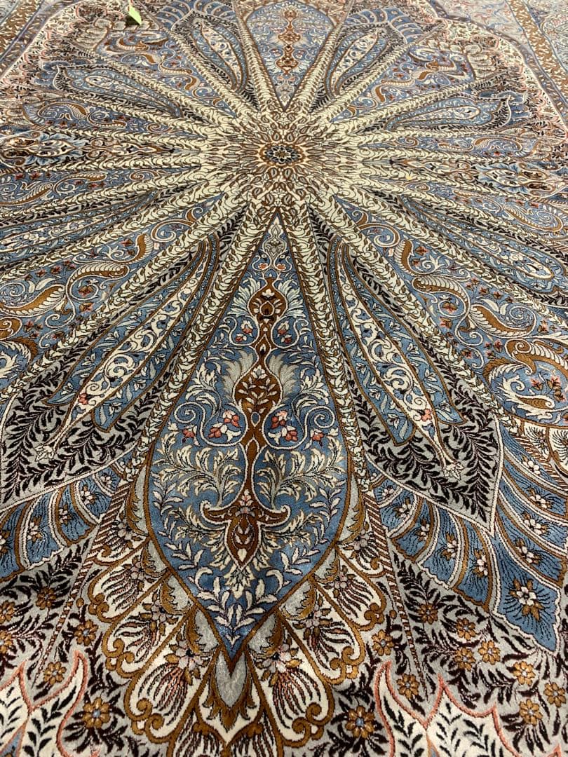 ペルシャ、イラン産シルク 146x224cm ラグ……69pm.