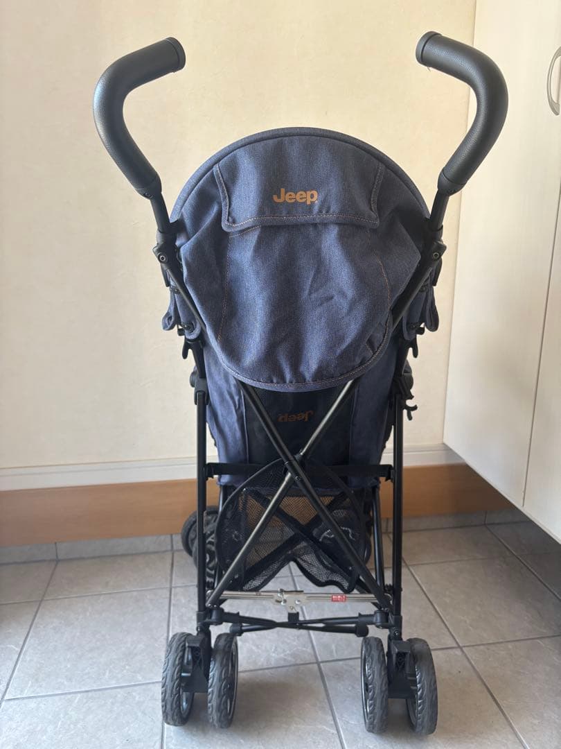 Jeepベビーカー　ベビーザらス限定