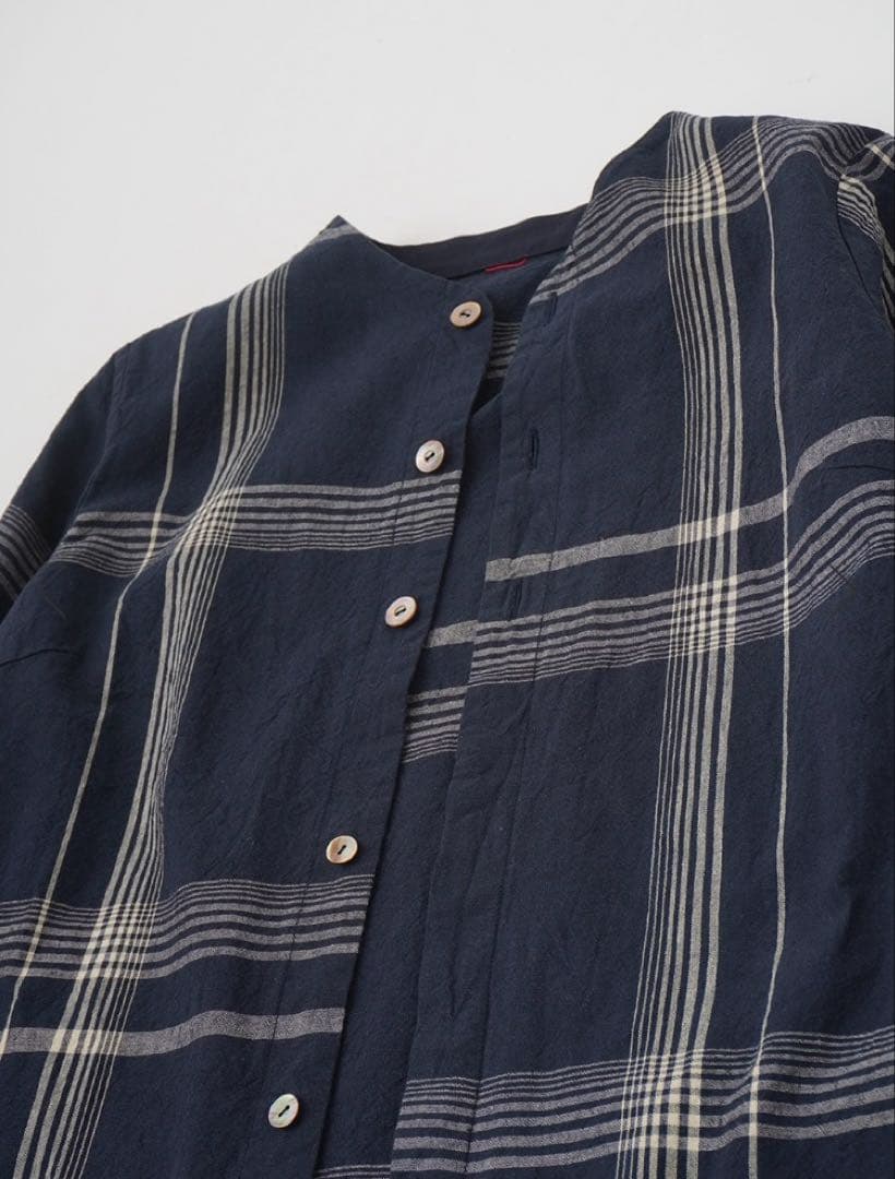 パラスパレス １６／１綿麻春格子’２６　ボトル襟 ワンピース