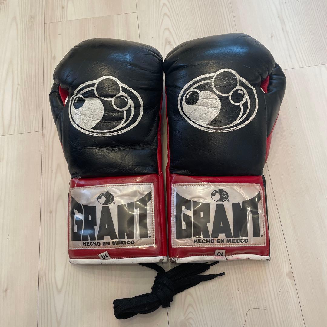 GRANT ボクシンググローブ 黒/赤 10oz