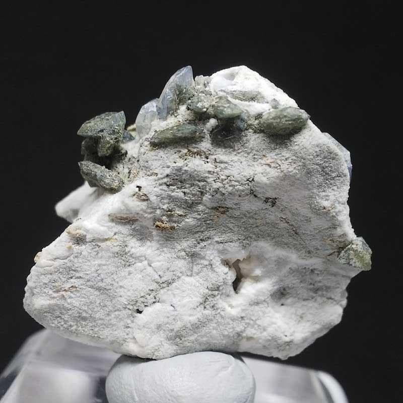 502 ベニトアイト クラスター ジョアキナイト 結晶 原石 母岩付き