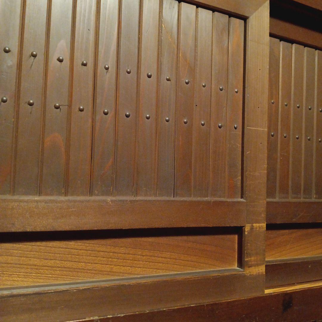 水屋　(滋賀県の水屋)　箪笥　キャビネット　アンティーク　キッチン　収納