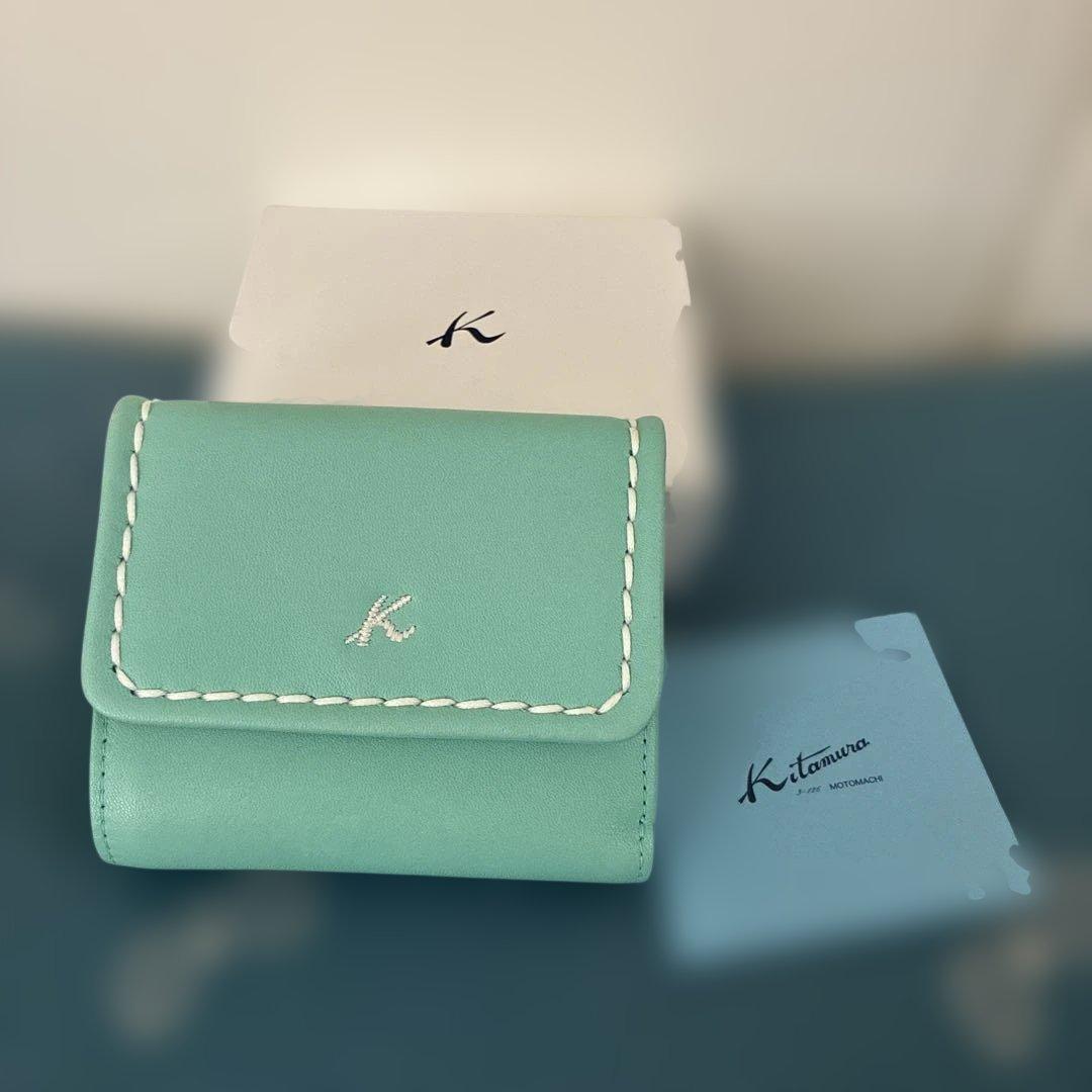 極美品　キタムラ　二つ折り財布　ティファニーブルー　ステッチ