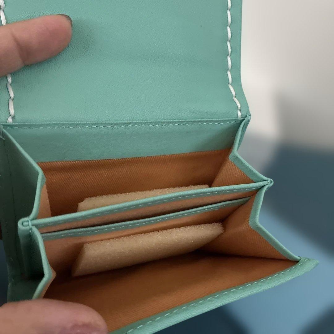 極美品　キタムラ　二つ折り財布　ティファニーブルー　ステッチ