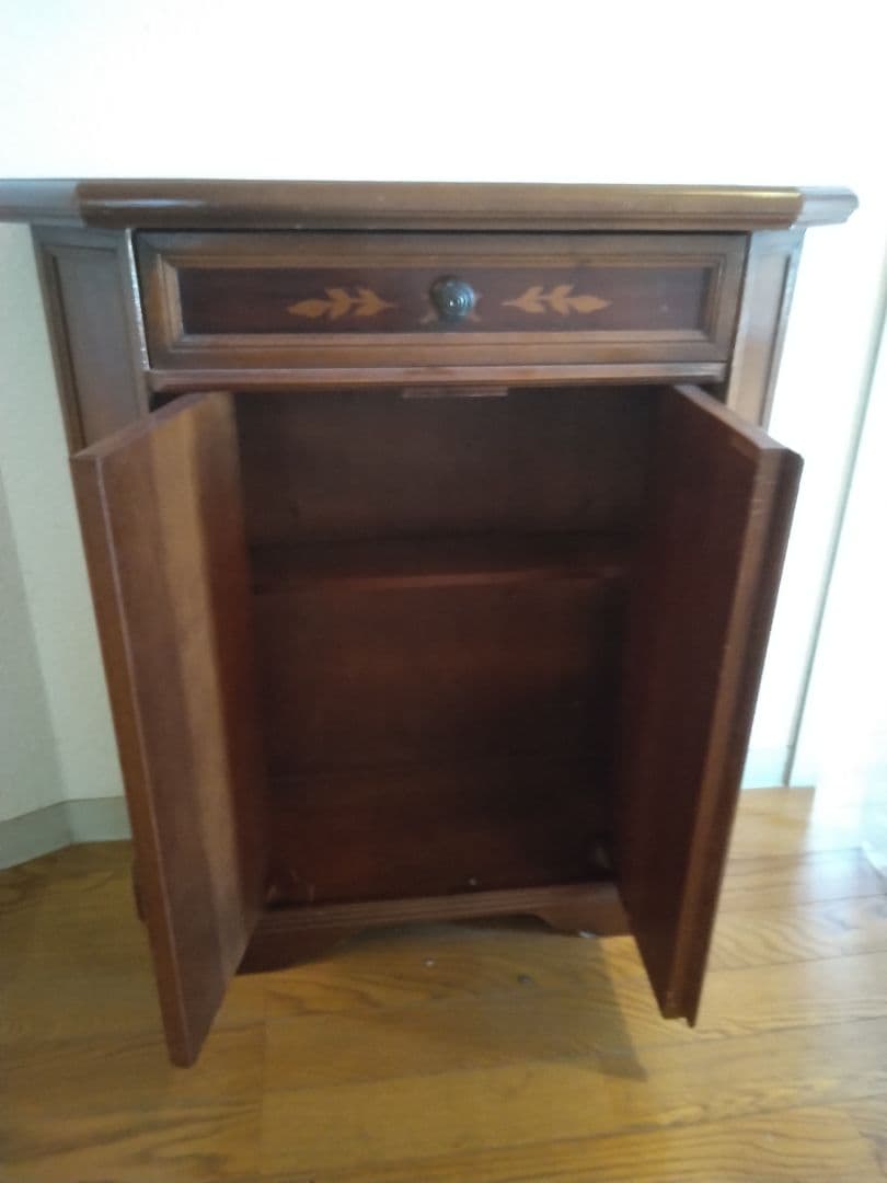 洋風家具　引き出し＋両開き扉