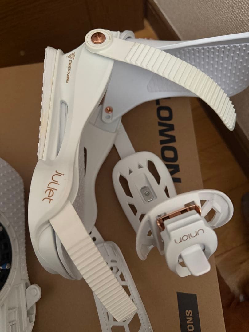 Union Juliet ホワイト ビンディング