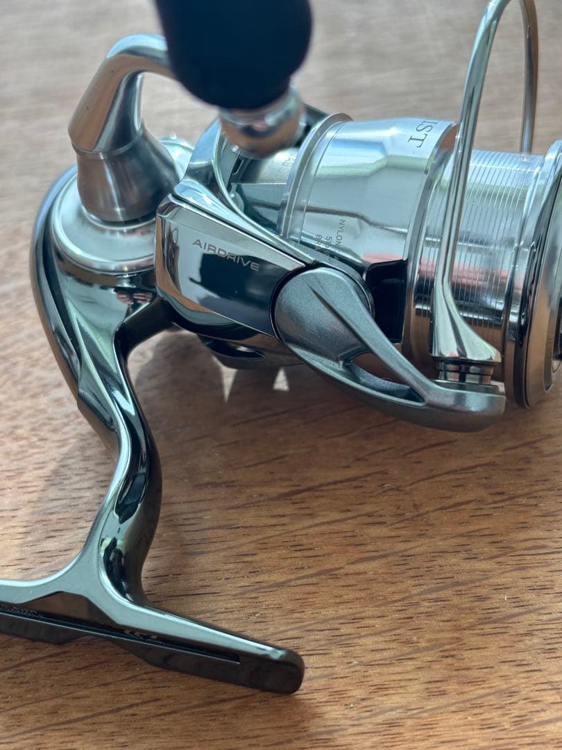 22イグジストlt2500s-xh 美品 ダイワ スピニングリール ステラ