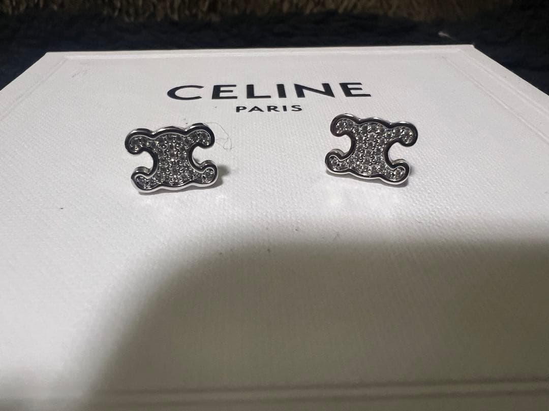 CELINE トリリオン ラインストーン スタッズ ピアス　トリオンフ　両耳