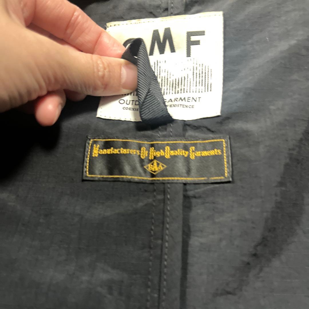 コムフィ CMF OUTDOOR GARMENT OVER PONCHO