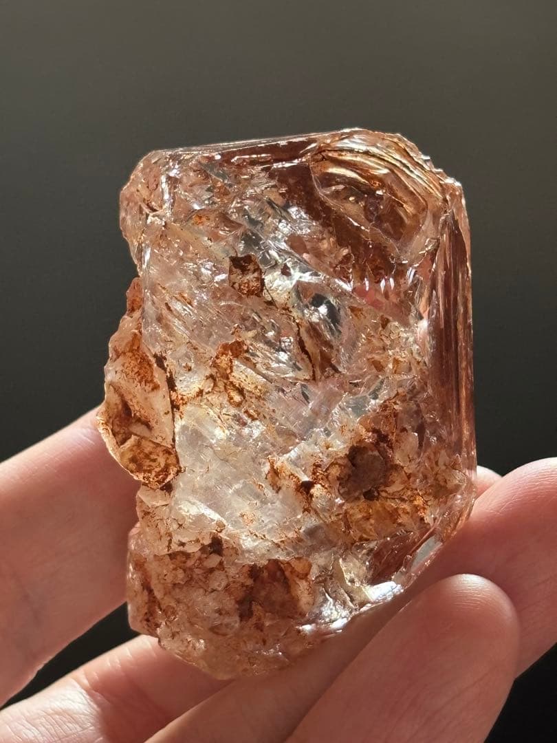 マダガスカル産　レッドクレイエレスチャル　68g ウィンドウクォーツ　高透明度