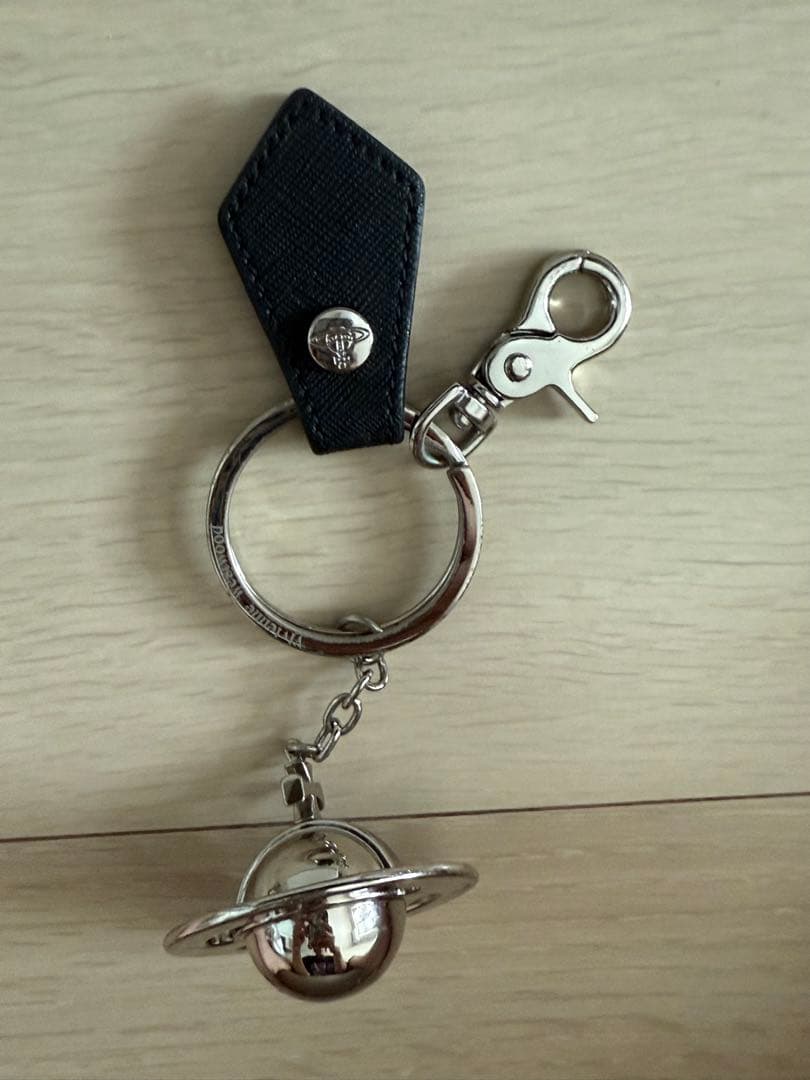 Vivienne Westwood 惑星モチーフ キーホルダー