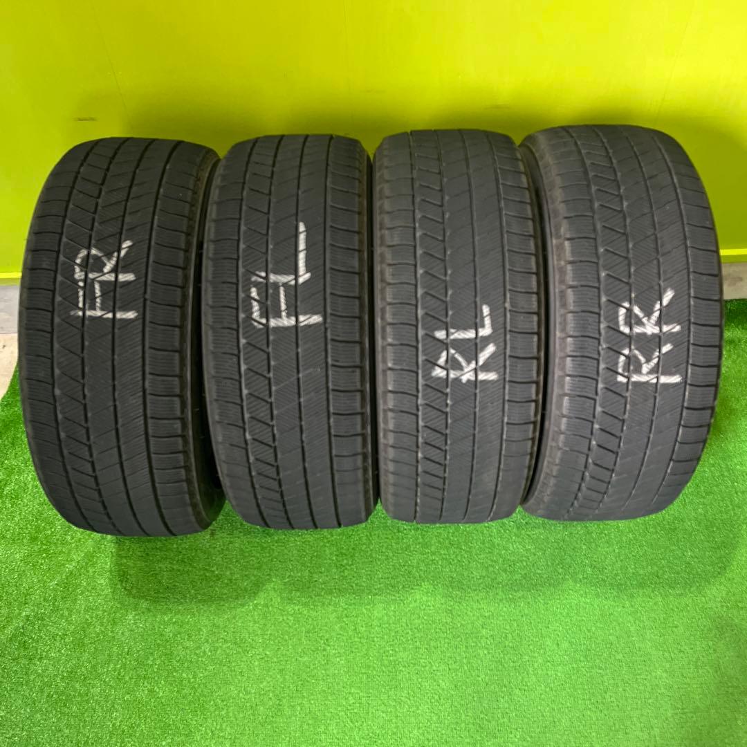 kimbox1 ① 2本 VRX3 215/50R17 23年製　溝有り！