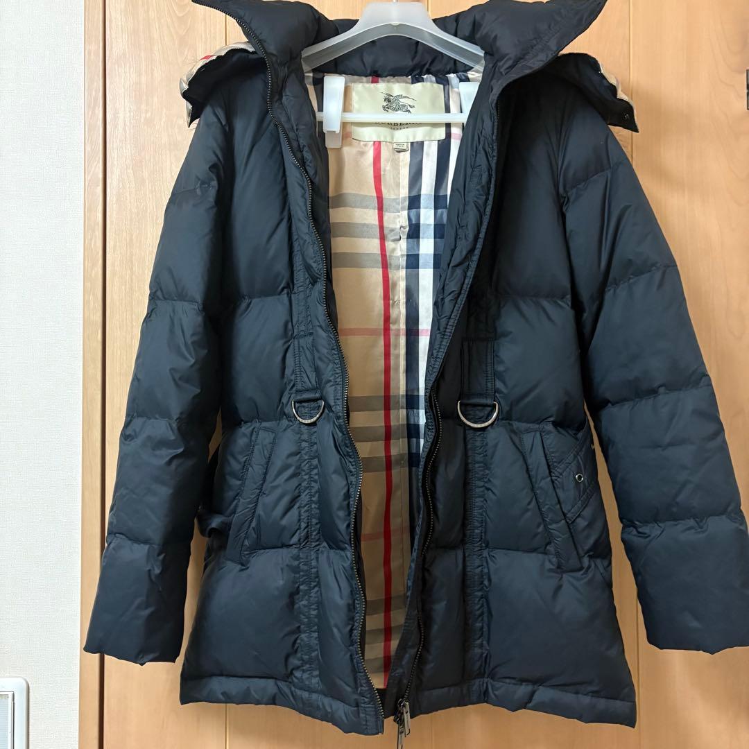 バーバリー　ダウンジャケット コート フード　ベルト付き　黒 M