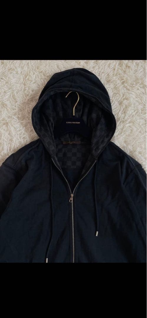 koo mansoryさま　専用 ルイヴィトン　パーカー　エンボス　ダミエ
