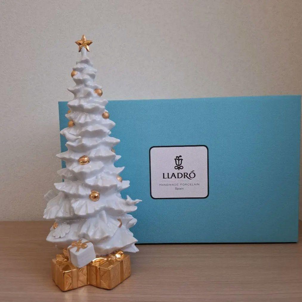 リヤドロ　クリスマスツリー　ホワイト