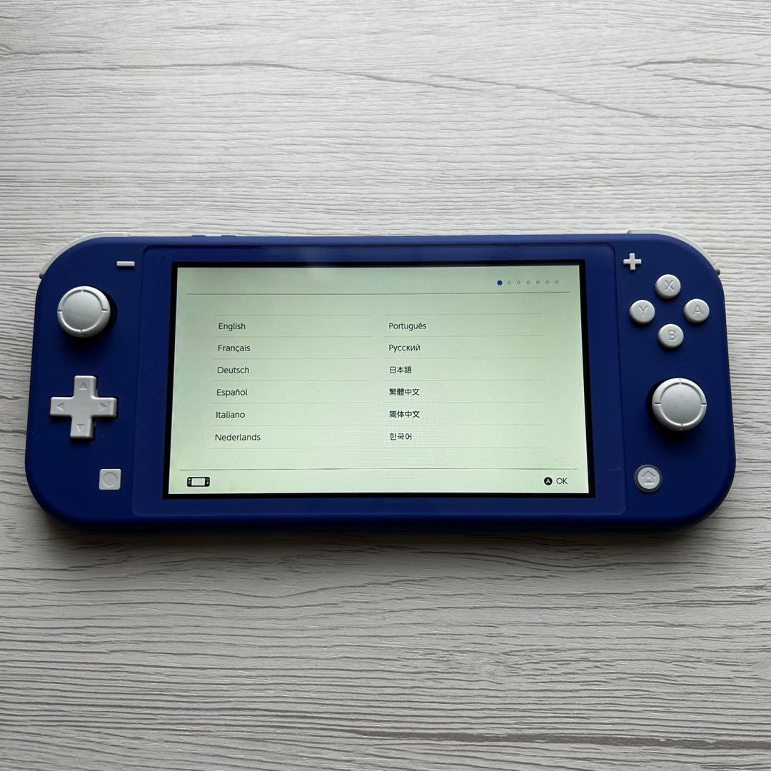 Switch Nintendo Lite ブルー　スイッチライト
