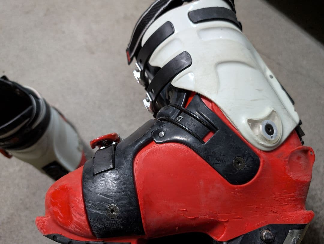 DEELUXE track700 アルペンブーツ INTECワイヤー付