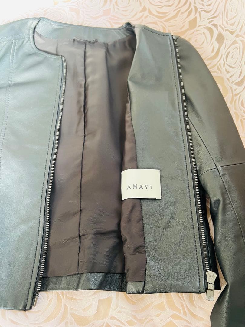 【美品】アナイ　ANAYI レザーノーカラージャケット　黒　（36）S