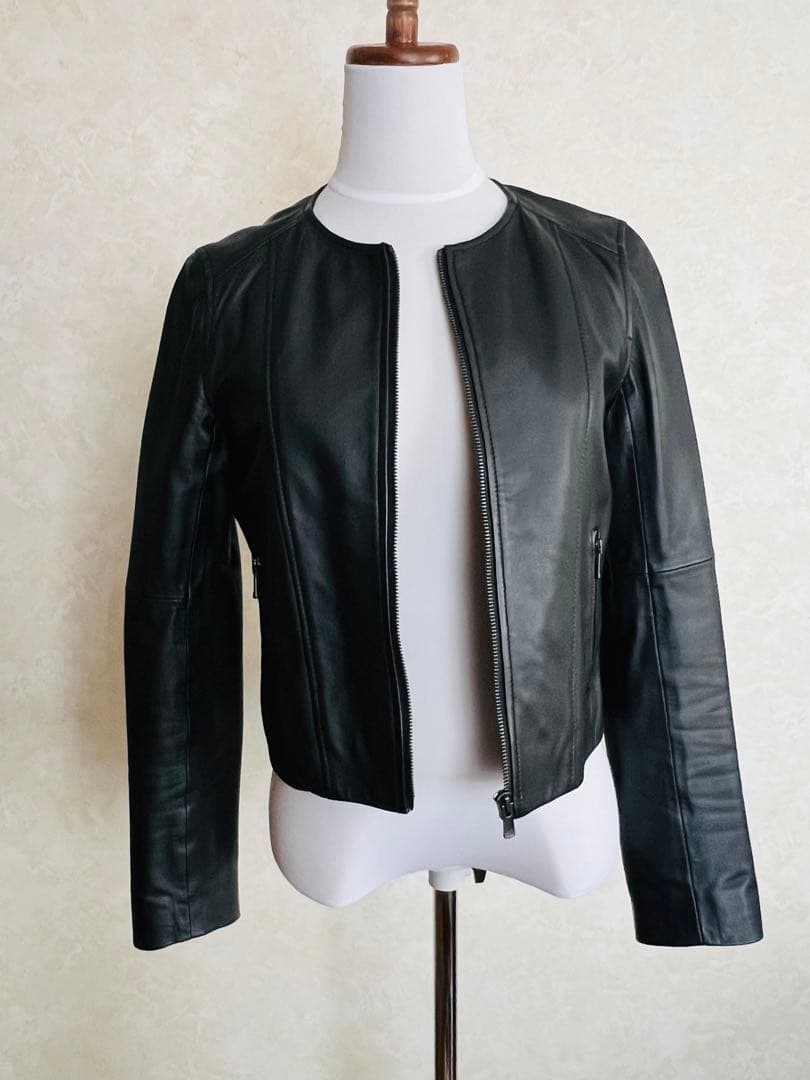 【美品】アナイ　ANAYI レザーノーカラージャケット　黒　（36）S