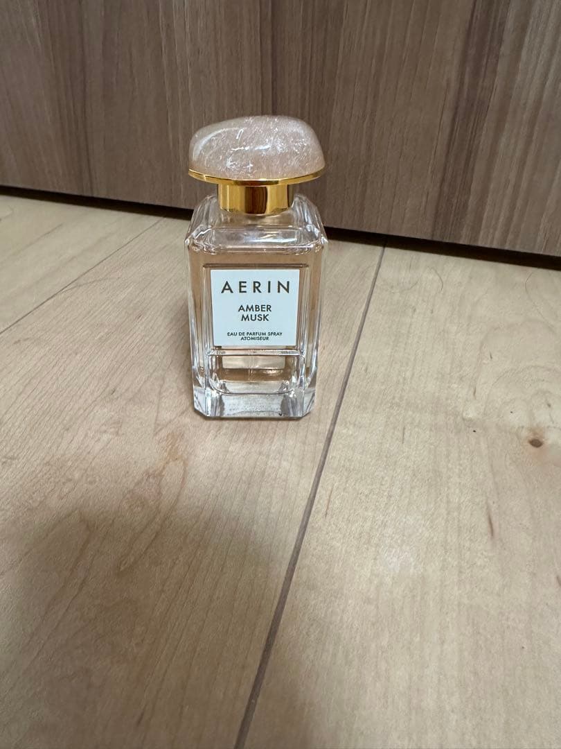 エスティローダー AERIN アンバー ムスク 香水