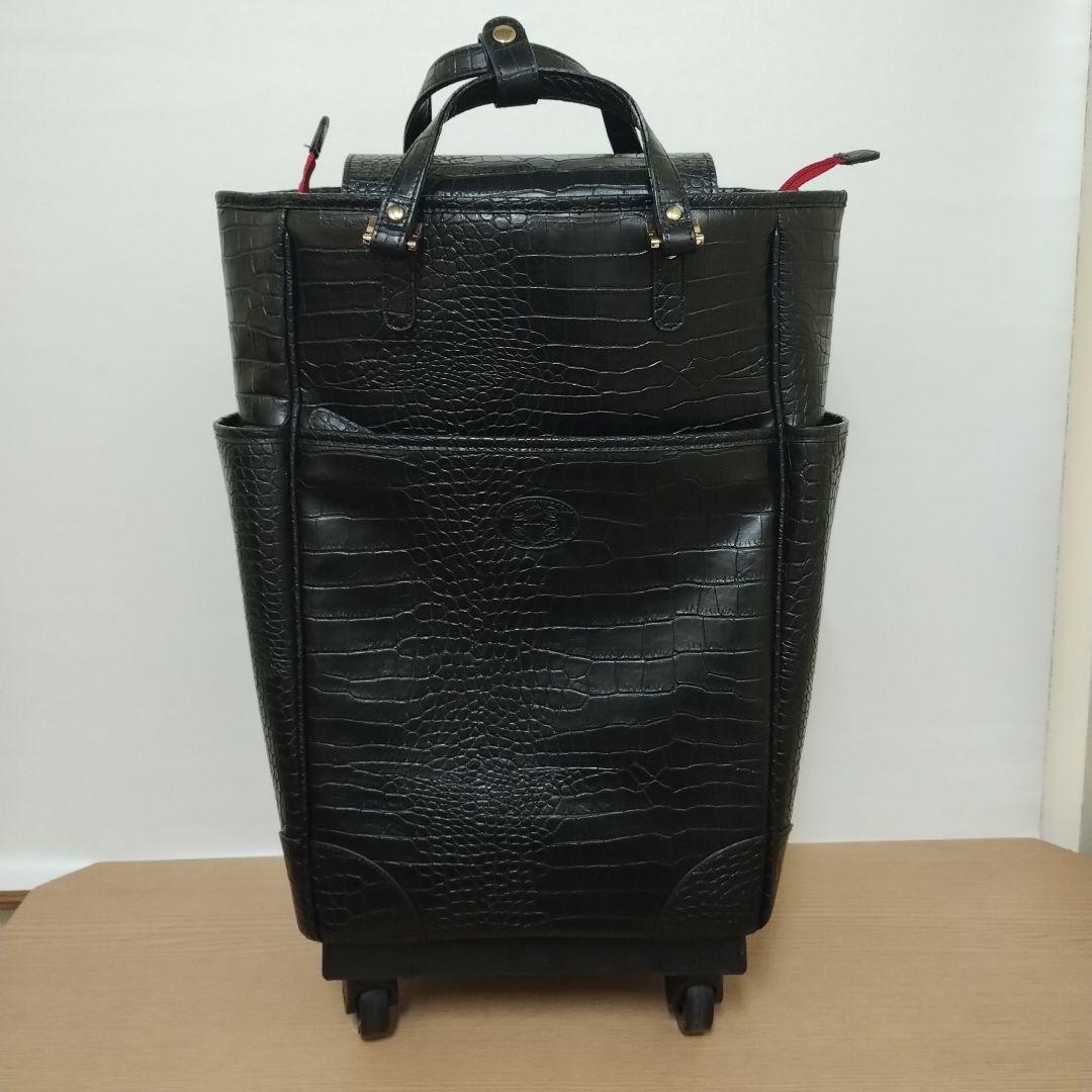 黒 クロコダイル調 キャリーケース