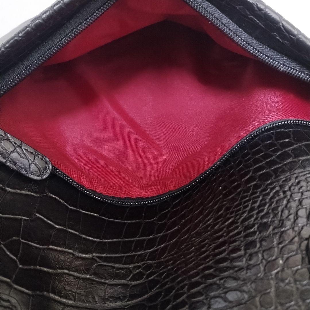 黒 クロコダイル調 キャリーケース