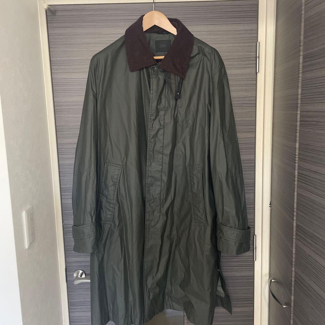 【ZARA】コントラストカラーラペル付きワックスフィニッシュトレンチコート