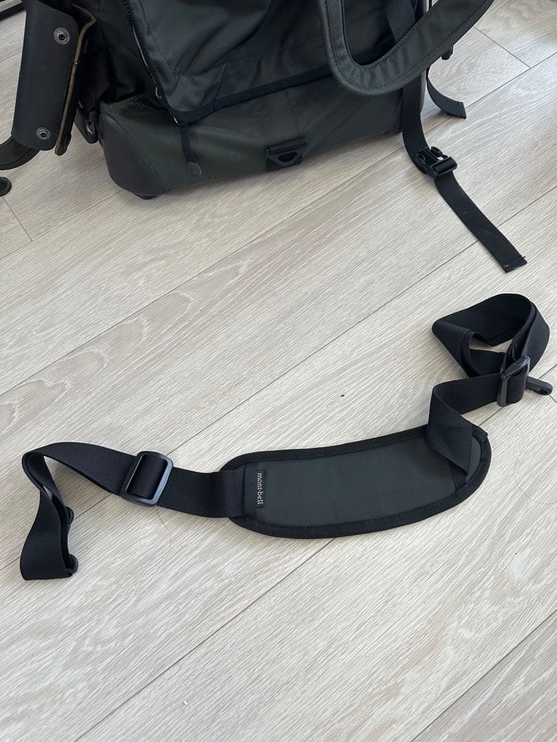 mont-bell モンベル ウィーリーダッフル 80 3way キャリー