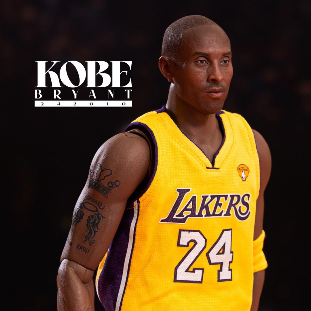 エンターベイ　リアルマスターピース NBAコレクション　コービー・ブライアント