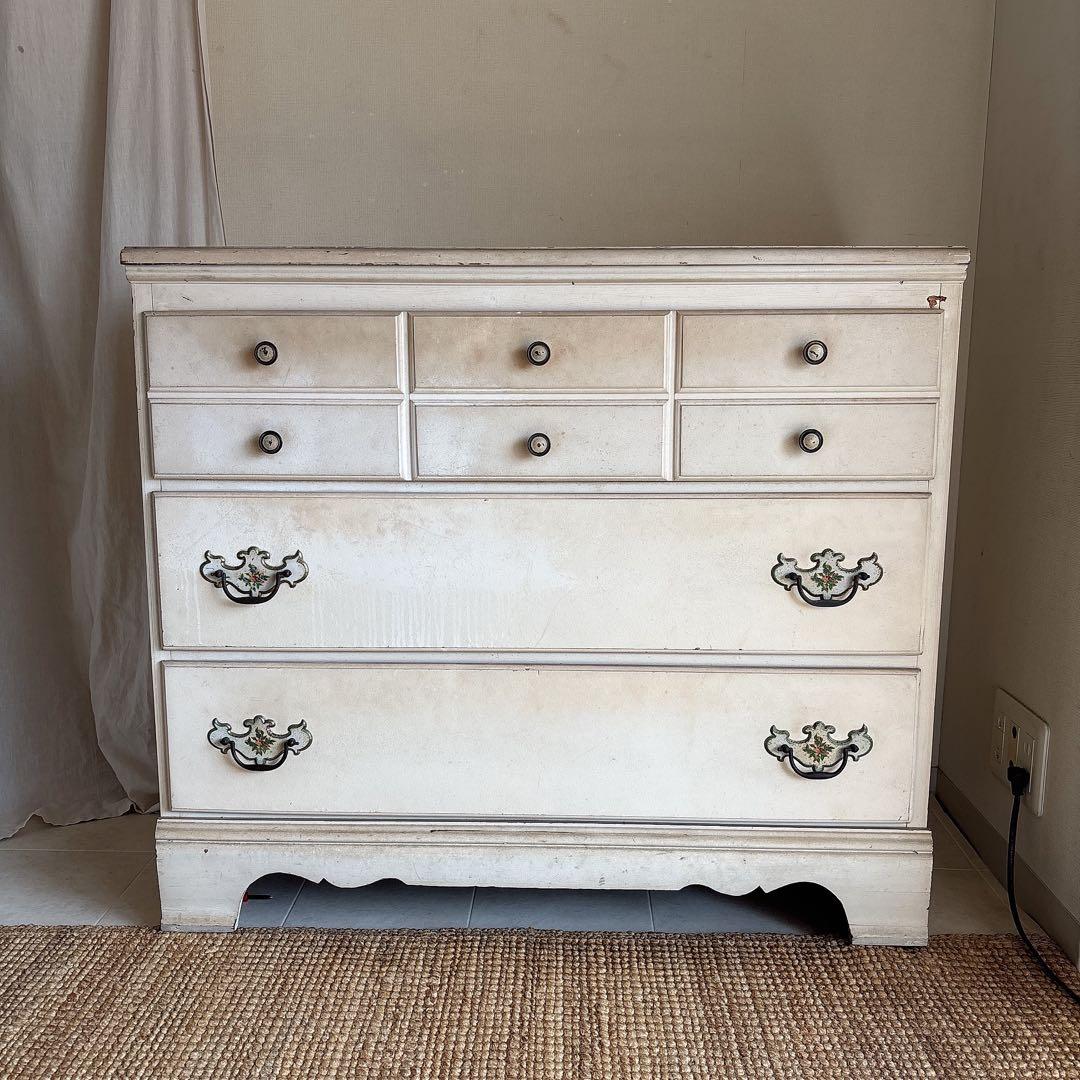 北欧　アンティーク　シャビーシック　チェスト　飾り棚　白家具　フレンチシャビー