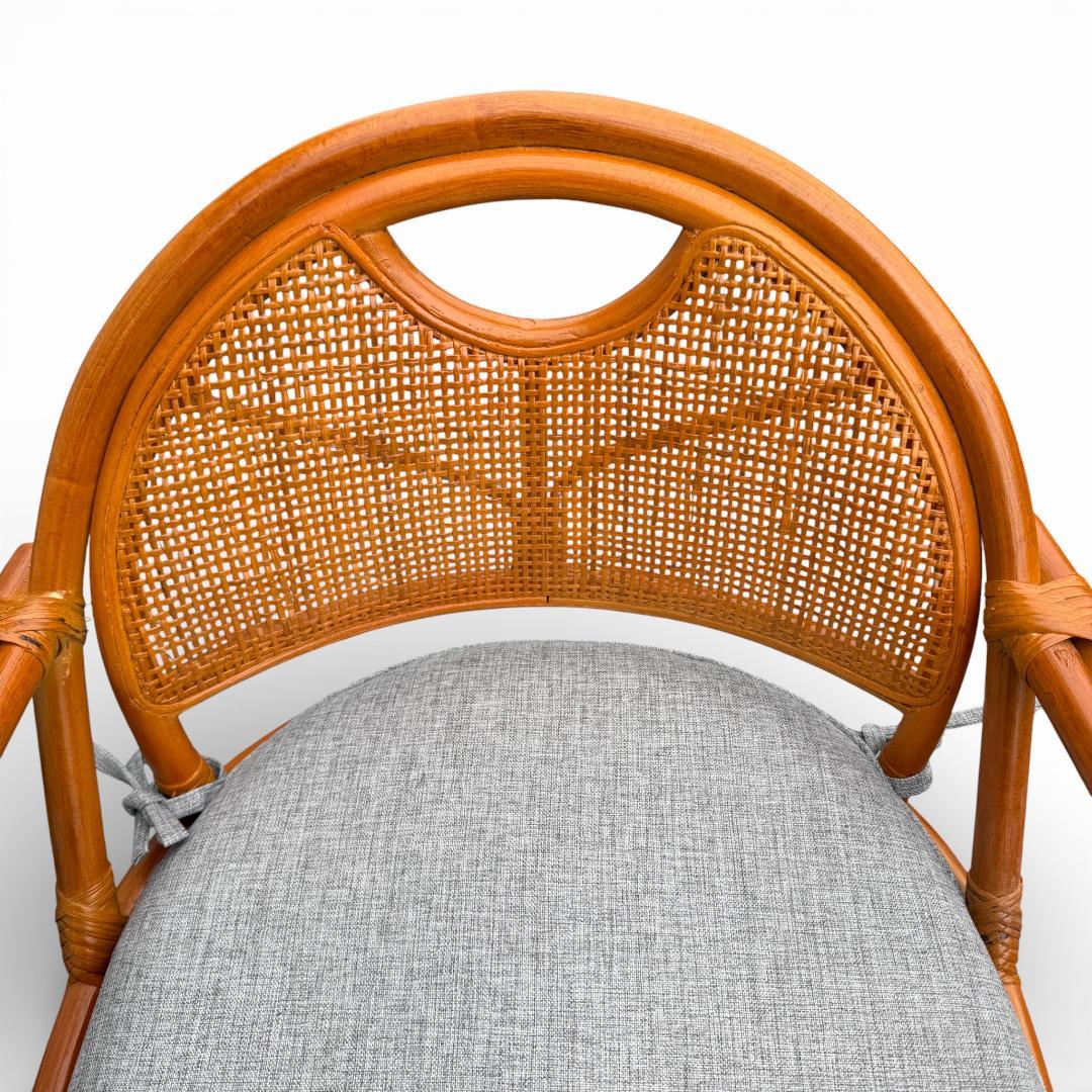 【新品】360度回転　天然ラタン 回転座椅子 籐 肘掛け付き　アウトレット