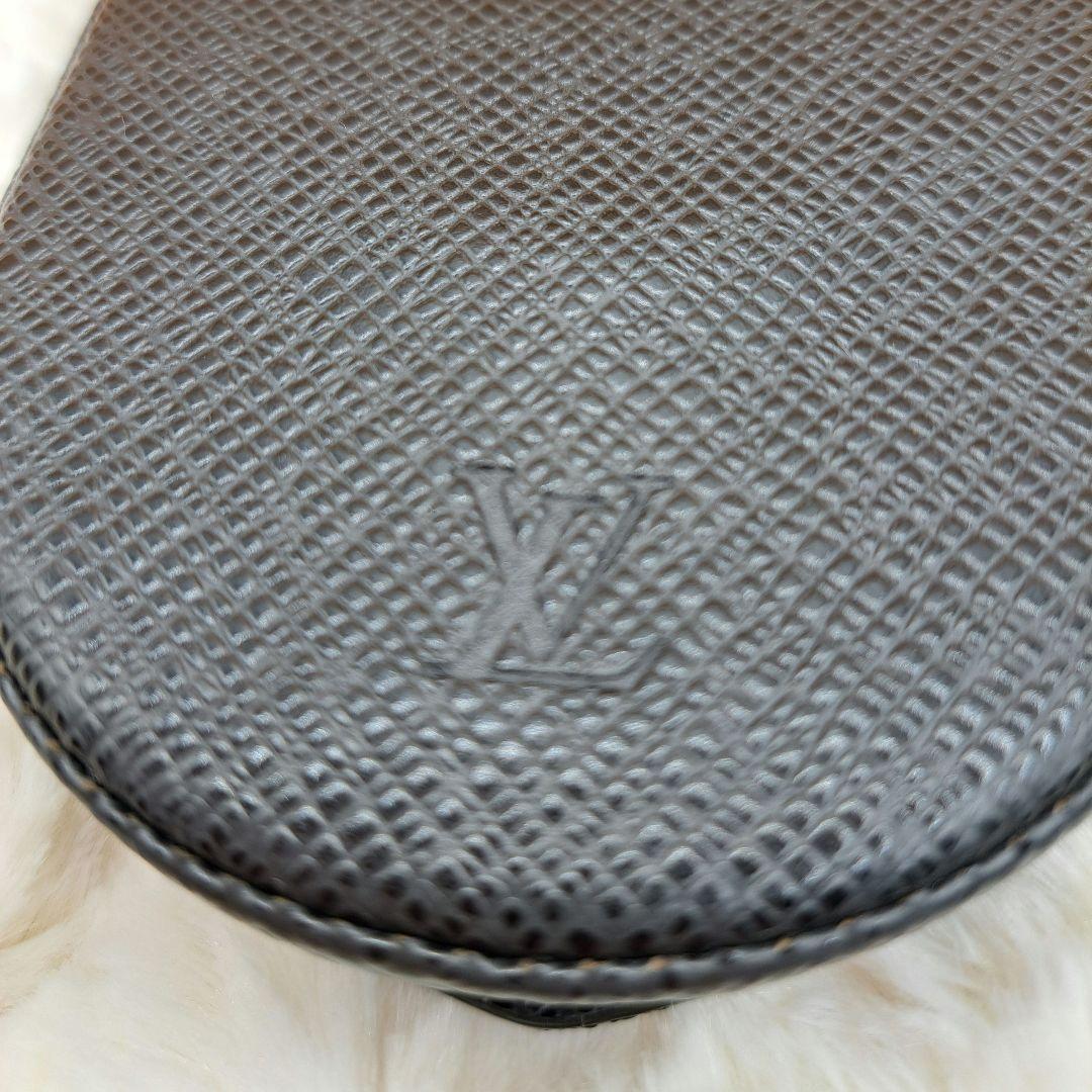 LOUIS VUITTON ルイヴィトン　タイガ　ケース　超美品